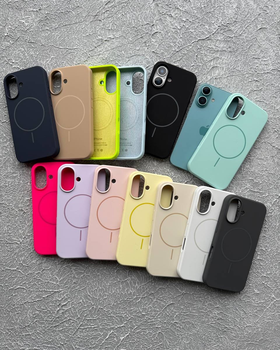 Sleek Luxury MagSafe Case – Ultra-Thin, Shockproof & Lined with Soft Microfiber Flock