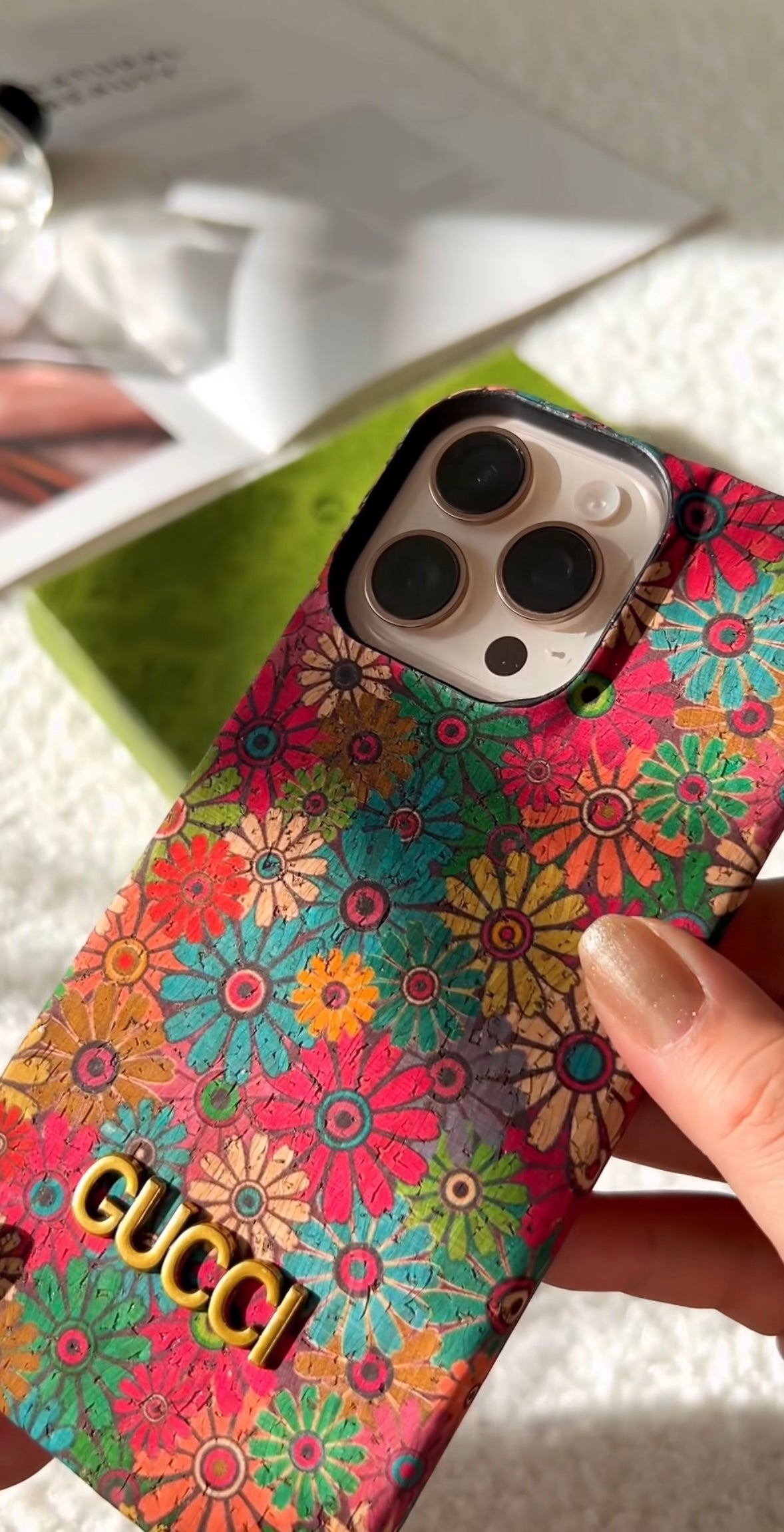 Floral Gucci Case with Plush Microfiber Interior & Sleek Shockproof Craftsmanship.